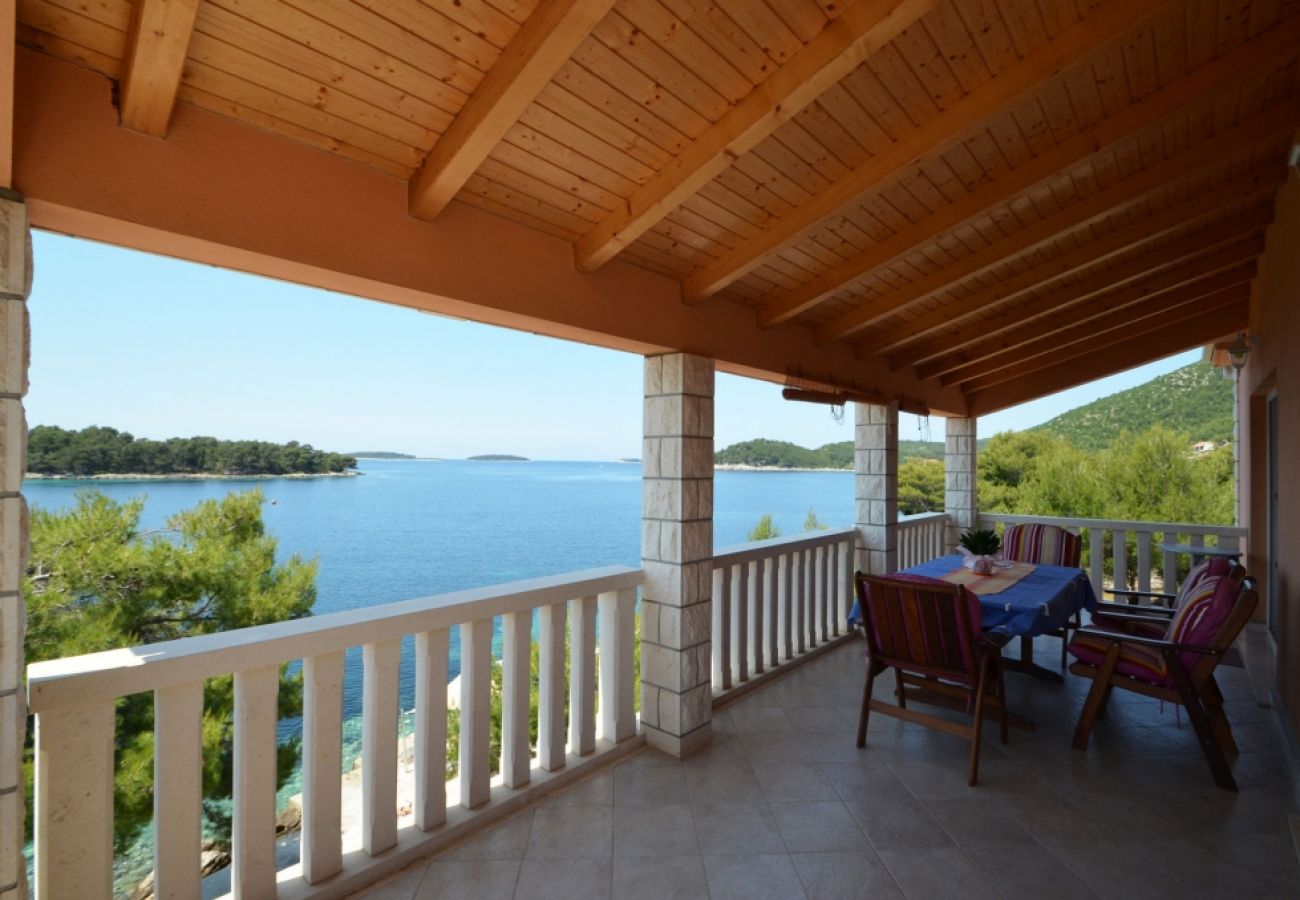 Ferienwohnung in Karbuni - Ferienwohnung in Karbuni mit Meerblick, Terrasse, Klimaanlage, W-LAN (3609-2)