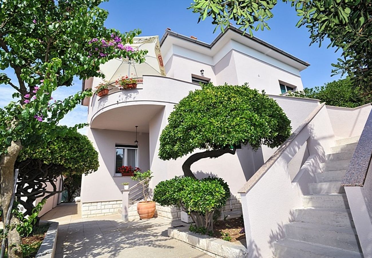 Ferienwohnung in Poljana - Ferienwohnung in Poljana mit Meerblick, Terrasse, Klimaanlage, W-LAN (3617-1)