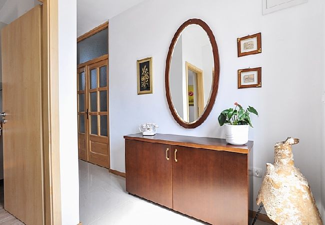 Ferienwohnung in Poljana - Ferienwohnung in Poljana mit Meerblick, Terrasse, Klimaanlage, W-LAN (3617-2) Ferienwohnung in Poljana - Ferienwohnung in Poljana mit Meerblick, Terrasse, Klimaanlage, W-LAN (3617-2)