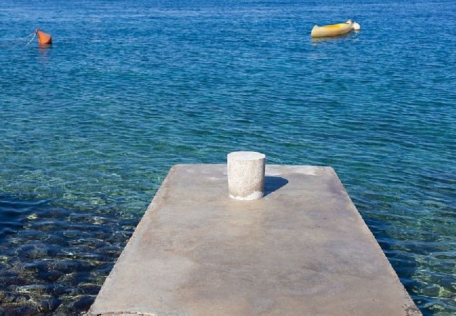 Ferienwohnung in Omišalj - Ferienwohnung in Omišalj mit Meerblick, Balkon, Klimaanlage, W-LAN (3623-1) Ferienwohnung in Omišalj - Ferienwohnung in Omišalj mit Meerblick, Balkon, Klimaanlage, W-LAN (3623-1)