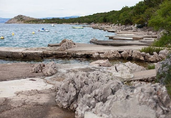 Ferienwohnung in Omišalj - Ferienwohnung in Omišalj mit Meerblick, Balkon, Klimaanlage, W-LAN (3623-1) Ferienwohnung in Omišalj - Ferienwohnung in Omišalj mit Meerblick, Balkon, Klimaanlage, W-LAN (3623-1)