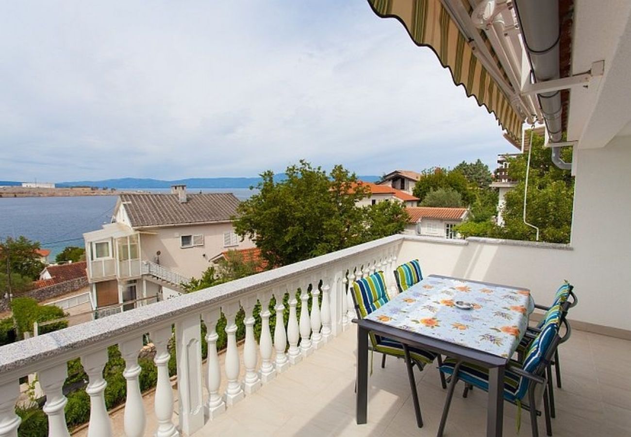 Ferienwohnung in Omišalj - Ferienwohnung in Omišalj mit Meerblick, Terrasse, Klimaanlage, W-LAN (3623-2)