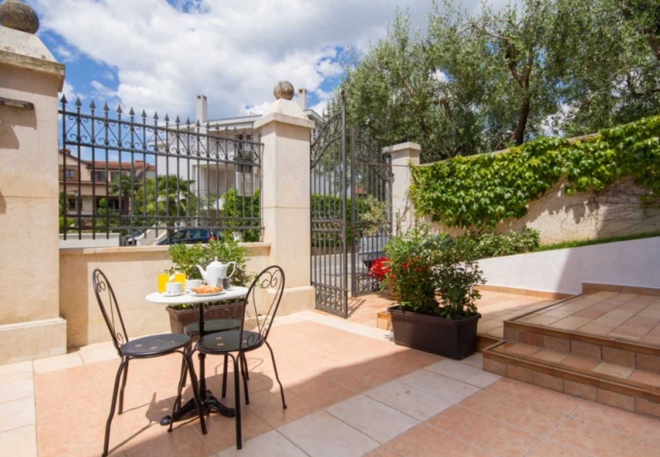 Ferienwohnung in Rovinj - Ferienwohnung in Rovinj mit Terrasse, Klimaanlage, W-LAN (3631-5)