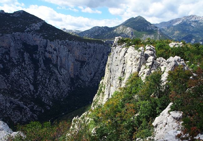 Ferienwohnung in Starigrad - Ferienwohnung in Starigrad-Paklenica mit Balkon, Klimaanlage, W-LAN (627-5) Ferienwohnung in Starigrad - Ferienwohnung in Starigrad-Paklenica mit Balkon, Klimaanlage, W-LAN (627-5)