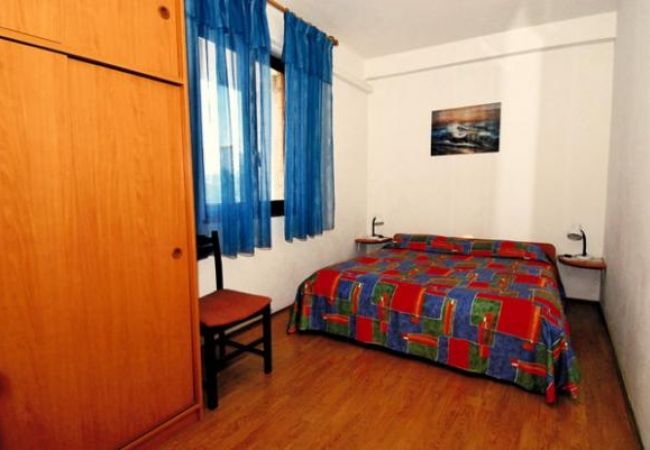 Ferienwohnung in Novigrad - Ferienwohnung in Novigrad mit Terrasse, Klimaanlage, W-LAN, Waschmaschine (3663-2) Ferienwohnung in Novigrad - Ferienwohnung in Novigrad mit Terrasse, Klimaanlage, W-LAN, Waschmaschine (3663-2)