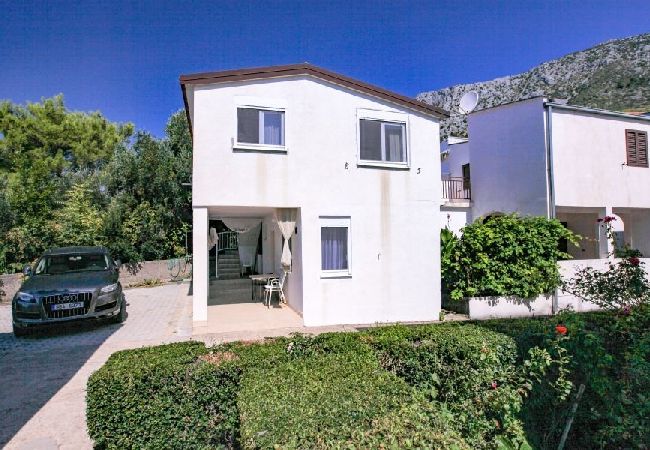 Ferienwohnung in Podaca - Ferienwohnung in Podaca mit Meerblick, Terrasse, W-LAN (3676-1) Ferienwohnung in Podaca - Ferienwohnung in Podaca mit Meerblick, Terrasse, W-LAN (3676-1)