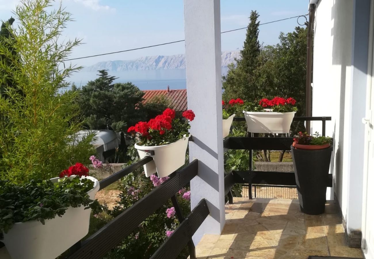 Ferienwohnung in Novi Vinodolski - Ferienwohnung in Novi Vinodolski mit Meerblick, Balkon, Klimaanlage, W-LAN (3667-1)