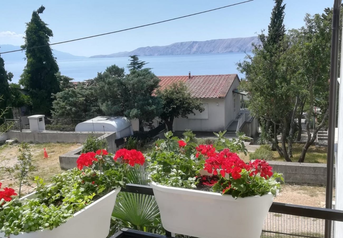 Ferienwohnung in Novi Vinodolski - Ferienwohnung in Novi Vinodolski mit Meerblick, Balkon, Klimaanlage, W-LAN (3667-1)