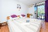 Zimmeranmietung in Cavtat - Zimmer in Cavtat mit Meerblick, Balkon, Klimaanlage, W-LAN (3686-1) Zimmeranmietung in Cavtat - Zimmer in Cavtat mit Meerblick, Balkon, Klimaanlage, W-LAN (3686-1)