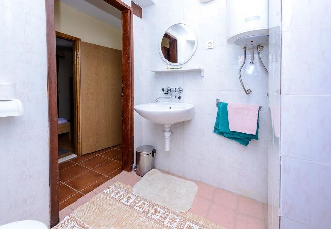 Ferienwohnung in Cavtat - Ferienwohnung in Cavtat mit Meerblick, Balkon, Klimaanlage, W-LAN (3686-2) Ferienwohnung in Cavtat - Ferienwohnung in Cavtat mit Meerblick, Balkon, Klimaanlage, W-LAN (3686-2)