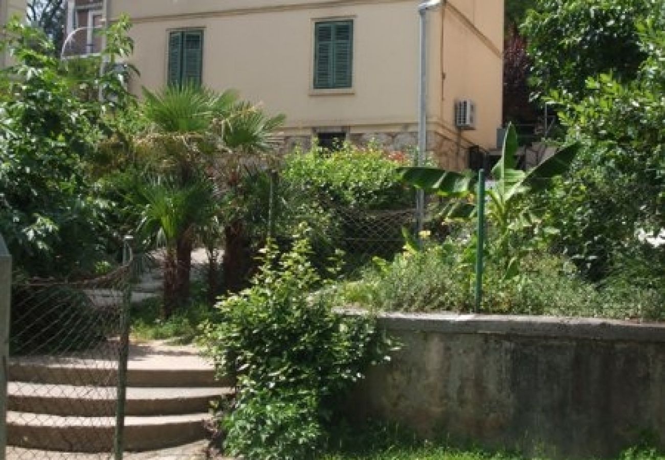 Ferienwohnung in Lovran - Ferienwohnung in Lovran mit Meerblick, Terrasse, Klimaanlage, W-LAN (3698-2)