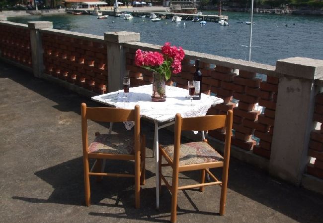 Ferienwohnung in Ika - Ferienwohnung in Ika mit Meerblick, Terrasse, Klimaanlage, W-LAN (3699-1) Ferienwohnung in Ika - Ferienwohnung in Ika mit Meerblick, Terrasse, Klimaanlage, W-LAN (3699-1)