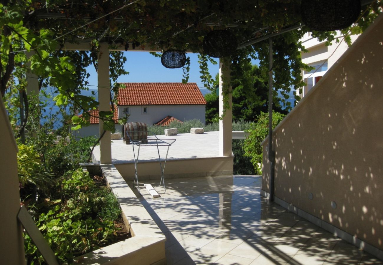 Ferienwohnung in Bol - Ferienwohnung in Bol mit Meerblick, Terrasse, Klimaanlage, W-LAN (3739-1)