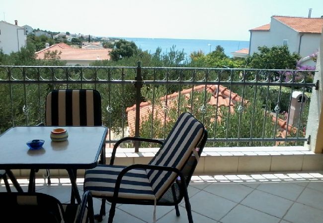 Ferienwohnung in Ražanj - Ferienwohnung in Ražanj mit Meerblick, Terrasse, Klimaanlage, W-LAN (3743-1) Ferienwohnung in Ražanj - Ferienwohnung in Ražanj mit Meerblick, Terrasse, Klimaanlage, W-LAN (3743-1)