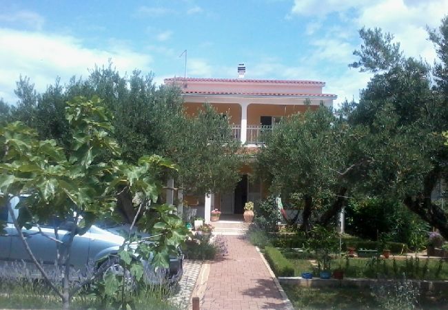Ferienwohnung in Ražanj - Ferienwohnung in Ražanj mit Meerblick, Terrasse, Klimaanlage, W-LAN (3743-1) Ferienwohnung in Ražanj - Ferienwohnung in Ražanj mit Meerblick, Terrasse, Klimaanlage, W-LAN (3743-1)