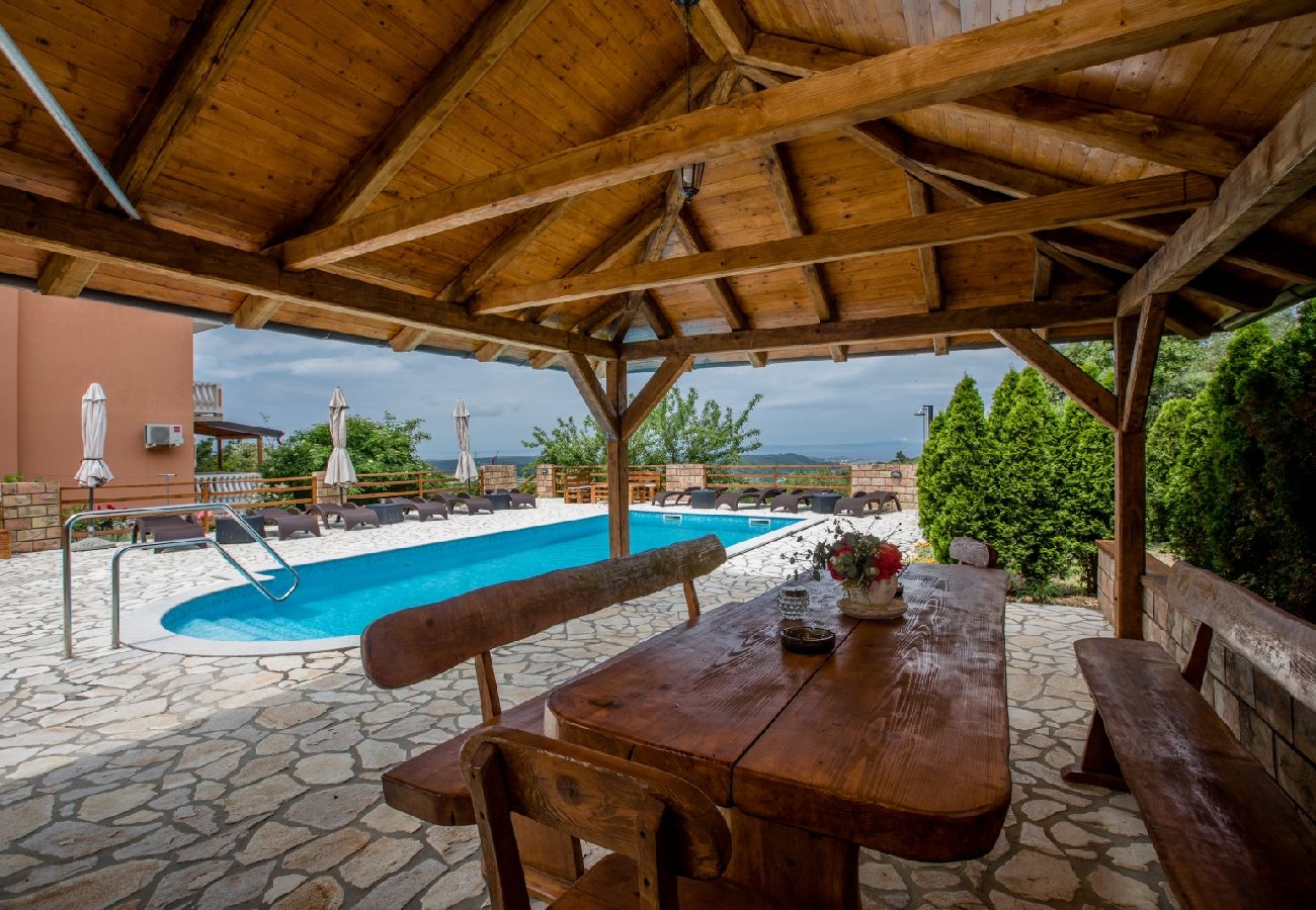 Ferienwohnung in Mundanije - Ferienwohnung in Mundanije mit Meerblick, Terrasse, Klimaanlage, W-LAN (3748-1)