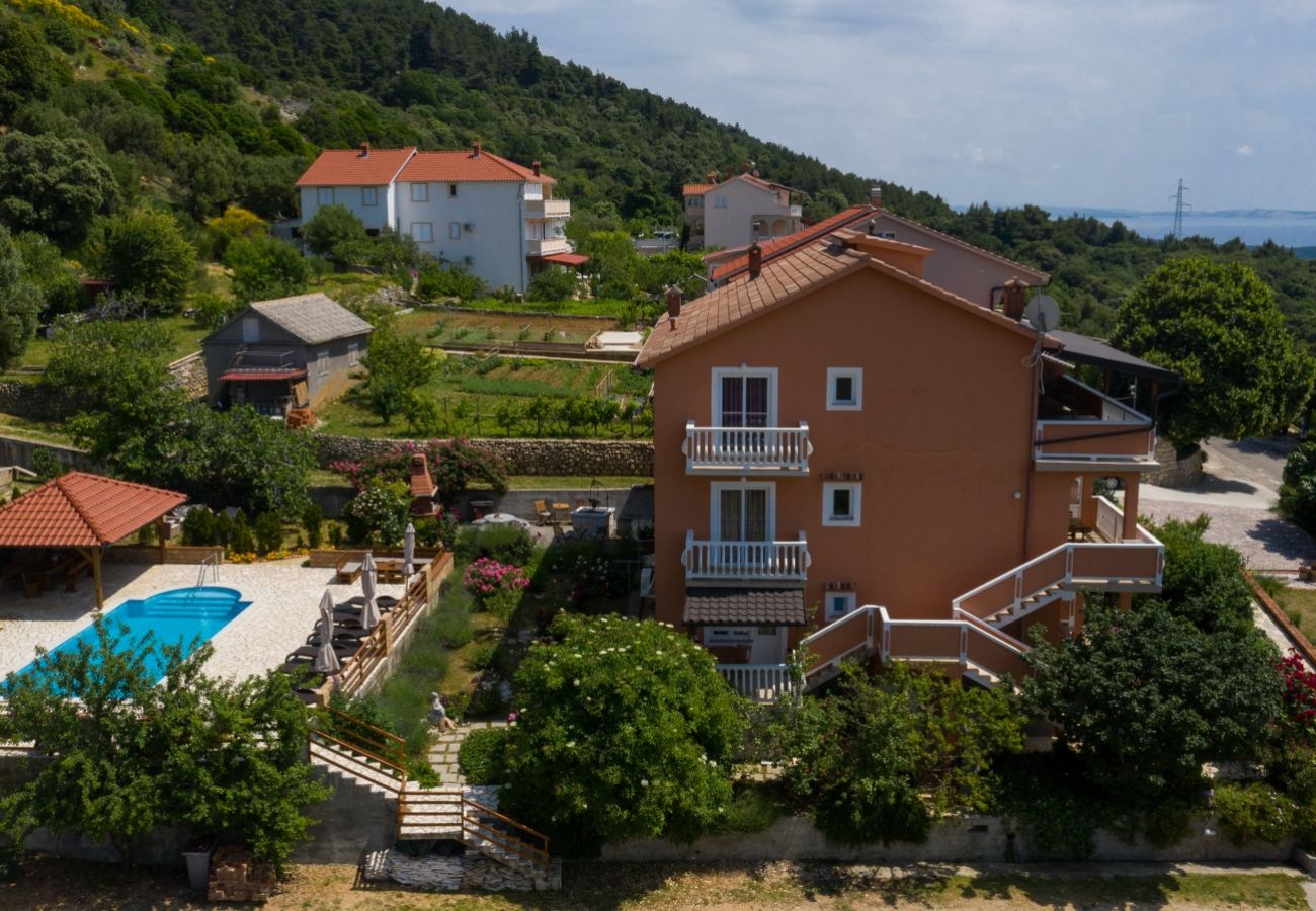 Ferienwohnung in Mundanije - Ferienwohnung in Mundanije mit Meerblick, Terrasse, Klimaanlage, W-LAN (3748-1)