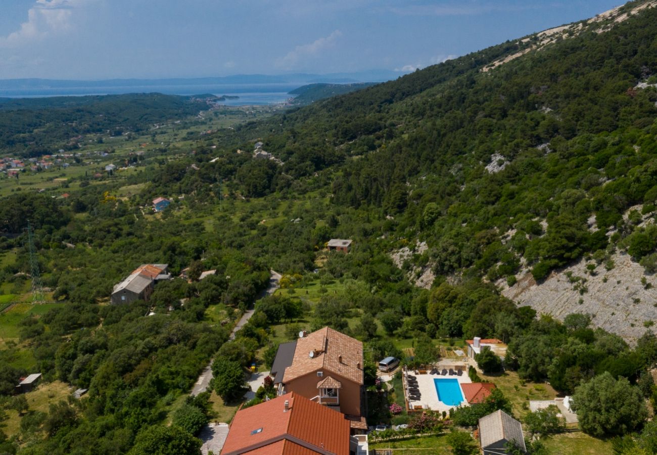 Ferienwohnung in Mundanije - Ferienwohnung in Mundanije mit Meerblick, Terrasse, Klimaanlage, W-LAN (3748-1)