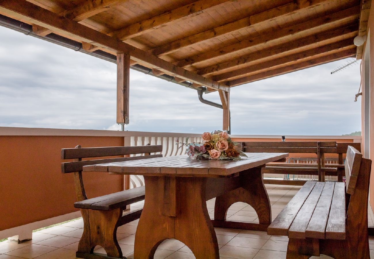 Ferienwohnung in Mundanije - Ferienwohnung in Mundanije mit Meerblick, Terrasse, Klimaanlage, W-LAN (3748-2)