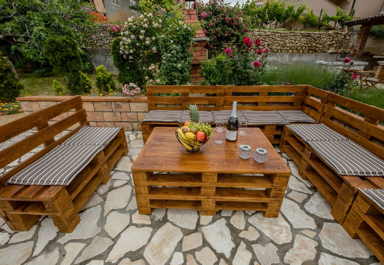 Ferienwohnung in Mundanije - Ferienwohnung in Mundanije mit Meerblick, Terrasse, Klimaanlage, W-LAN (3748-3)