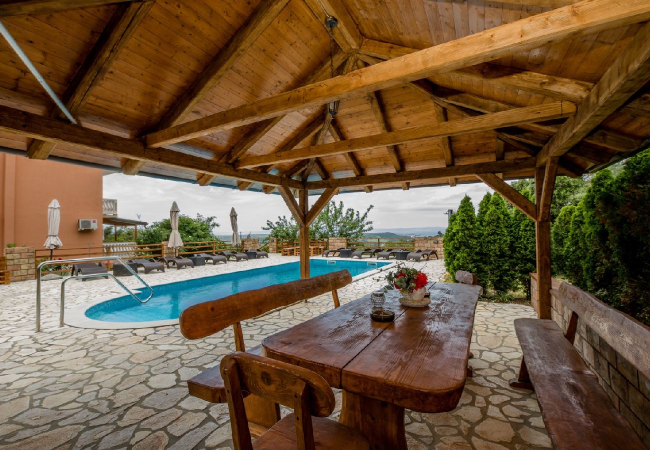 Ferienwohnung in Mundanije - Ferienwohnung in Mundanije mit Meerblick, Terrasse, Klimaanlage, W-LAN (3748-3)