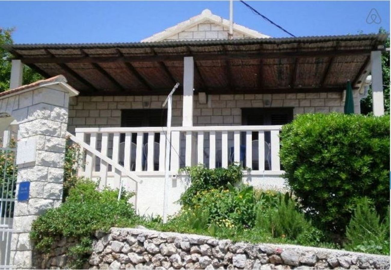 Ferienhaus in Bol - Ferienhaus in Bol mit Meerblick, Terrasse, Klimaanlage, W-LAN (3757-1)