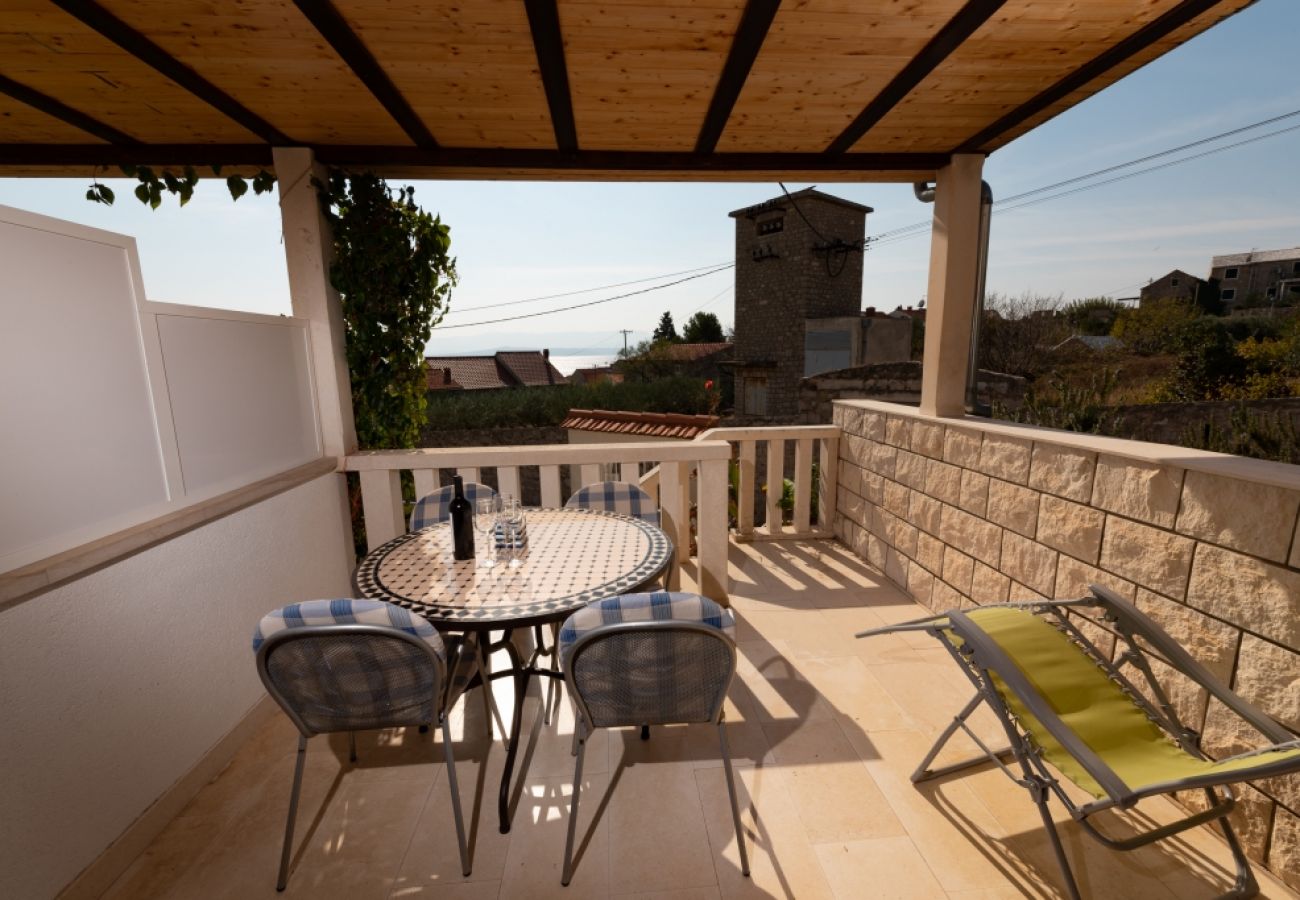 Ferienwohnung in Bol - Ferienwohnung in Bol mit Meerblick, Terrasse, Klimaanlage, W-LAN (3757-3)