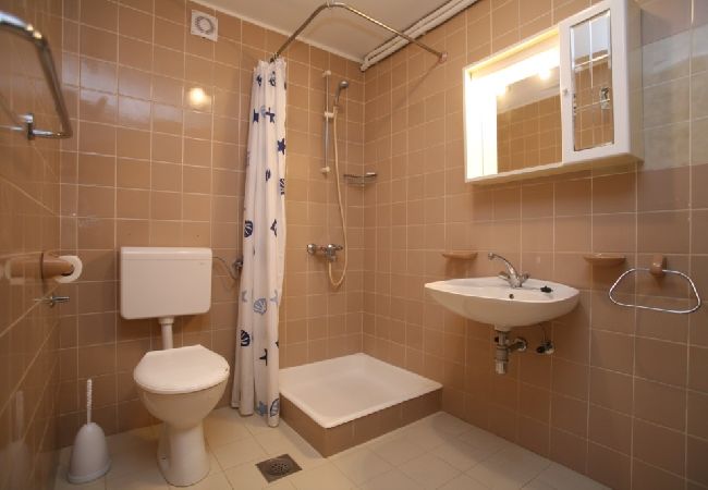 Studio in Porec - Studioapartment in Poreč mit Terrasse, W-LAN (3794-2) Studio in Porec - Studioapartment in Poreč mit Terrasse, W-LAN (3794-2)