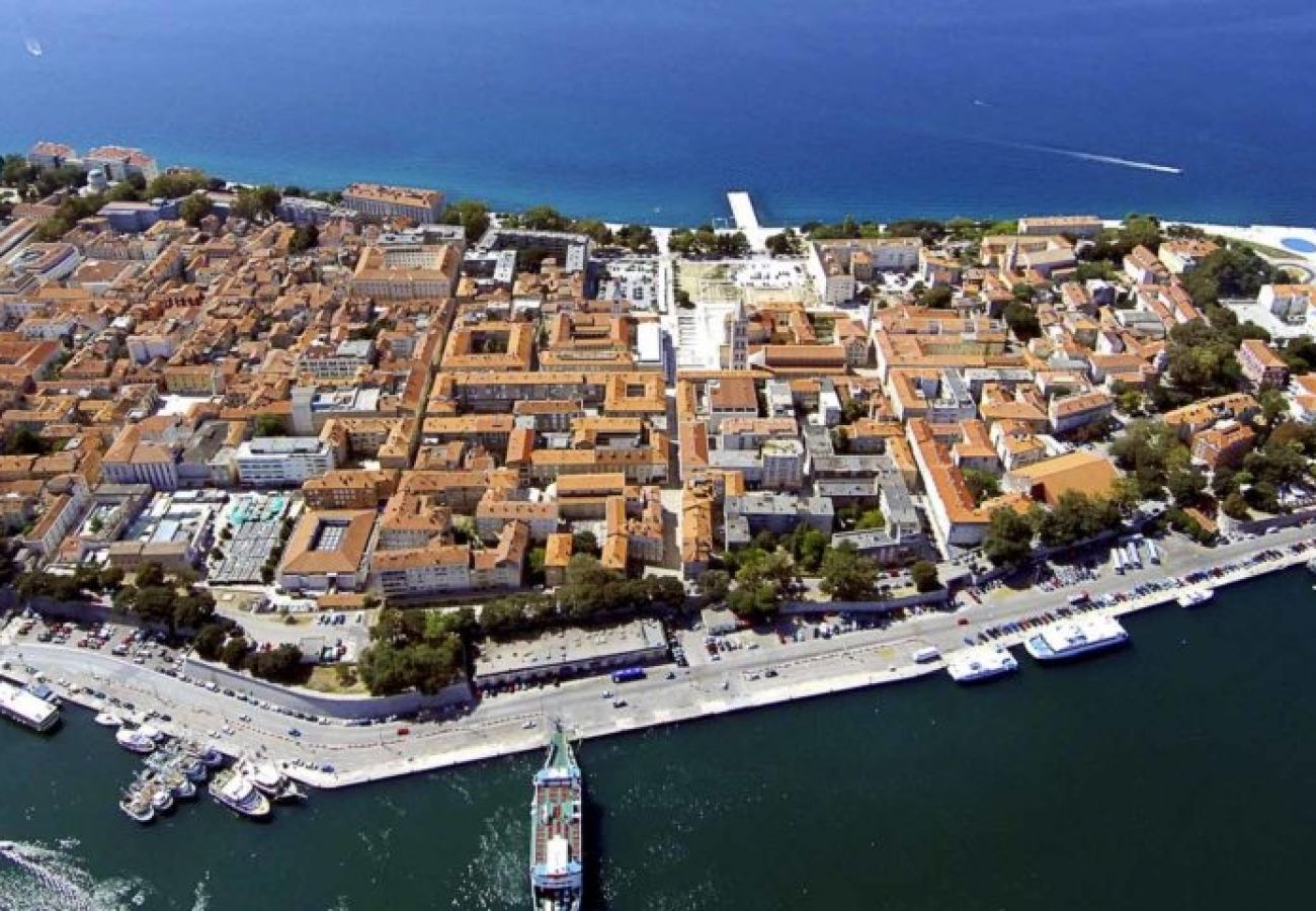 Ferienwohnung in Nin - Ferienwohnung in Zaton (Zadar) mit Meerblick, Terrasse, Klimaanlage, W-LAN (3796-1)