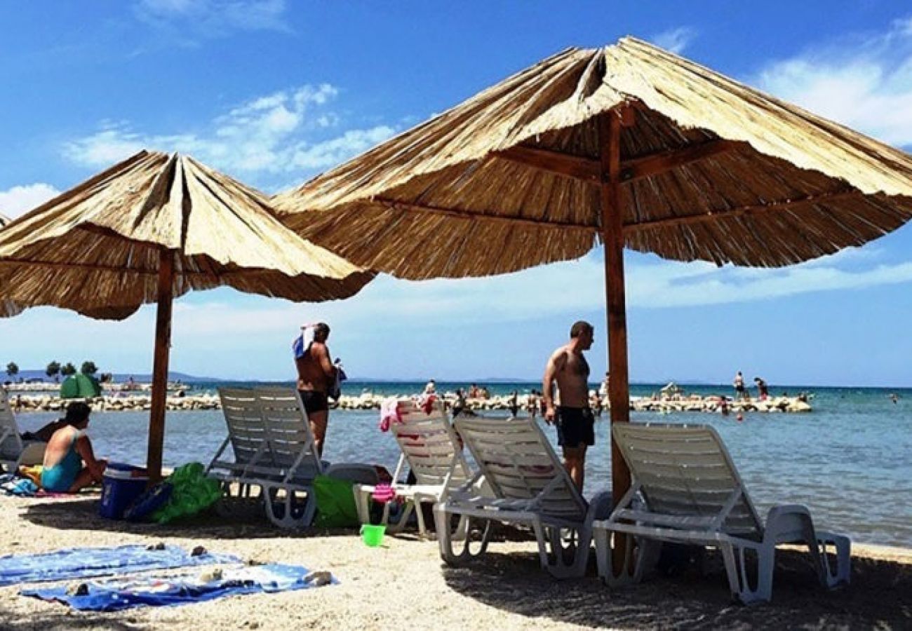 Ferienwohnung in Nin - Ferienwohnung in Zaton (Zadar) mit Meerblick, Balkon, Klimaanlage, W-LAN (3796-4)