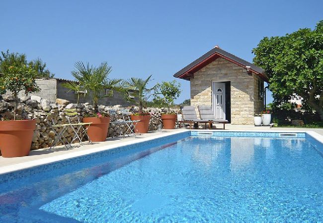 Studio in Nin - Studioapartment in Zaton (Zadar) mit Balkon, Klimaanlage, W-LAN, Waschmaschine (3796-6) Studio in Nin - Studioapartment in Zaton (Zadar) mit Balkon, Klimaanlage, W-LAN, Waschmaschine (3796-6)