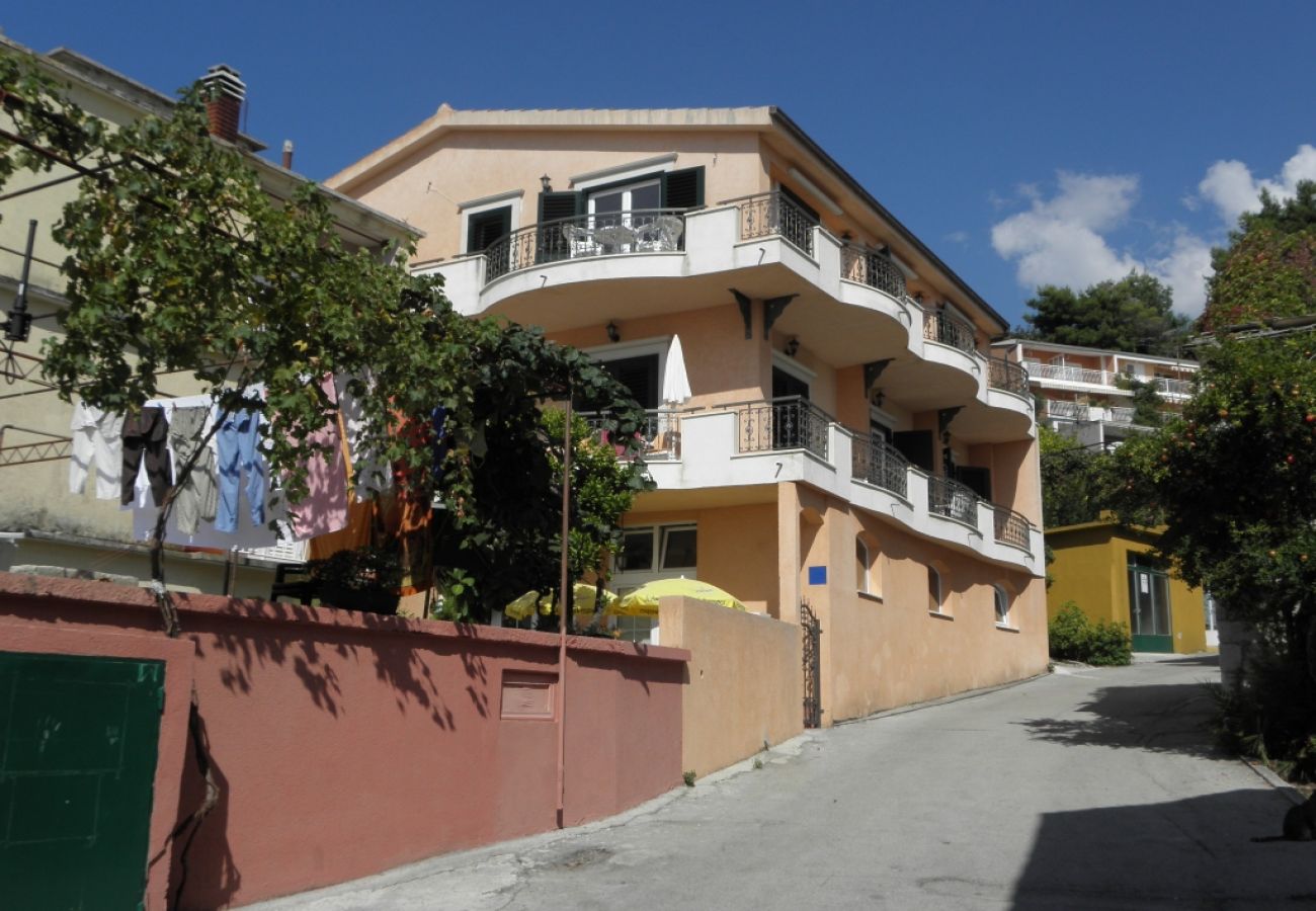 Ferienwohnung in Podgora - Ferienwohnung in Podgora mit Meerblick, Terrasse, Klimaanlage, W-LAN (3812-1)