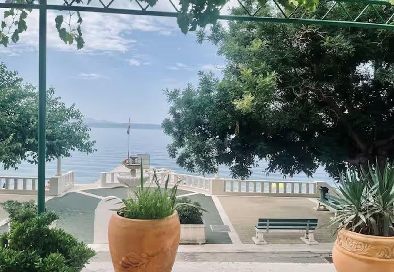 Ferienwohnung in Podgora - Ferienwohnung in Podgora mit Meerblick, Terrasse, Klimaanlage, W-LAN (3812-3)