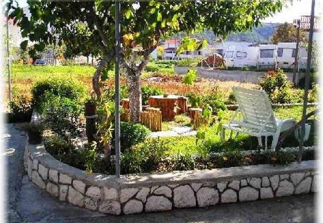 Ferienwohnung in Lopar - Ferienwohnung in Lopar mit Meerblick, Terrasse, Klimaanlage, W-LAN (696-9) Ferienwohnung in Lopar - Ferienwohnung in Lopar mit Meerblick, Terrasse, Klimaanlage, W-LAN (696-9)