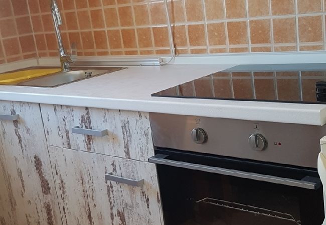 Ferienwohnung in Bol - Ferienwohnung in Bol mit Meerblick, Balkon, Klimaanlage, W-LAN (3831-1) Ferienwohnung in Bol - Ferienwohnung in Bol mit Meerblick, Balkon, Klimaanlage, W-LAN (3831-1)