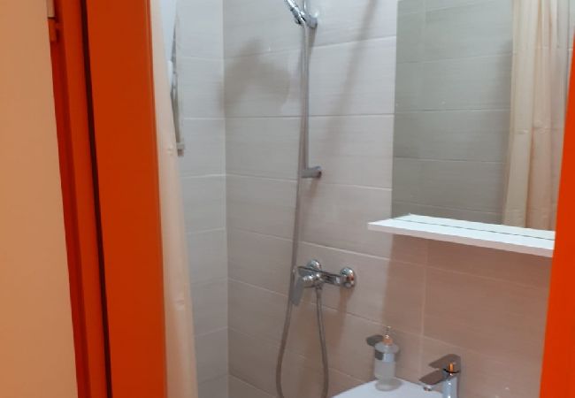 Ferienwohnung in Bol - Ferienwohnung in Bol mit Meerblick, Balkon, Klimaanlage, W-LAN (3835-1) Ferienwohnung in Bol - Ferienwohnung in Bol mit Meerblick, Balkon, Klimaanlage, W-LAN (3835-1)