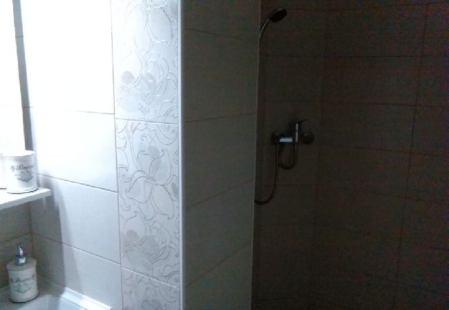 Studio in Jadranovo - Studioapartment in Jadranovo mit Balkon, Klimaanlage, W-LAN (3856-3) Studio in Jadranovo - Studioapartment in Jadranovo mit Balkon, Klimaanlage, W-LAN (3856-3)