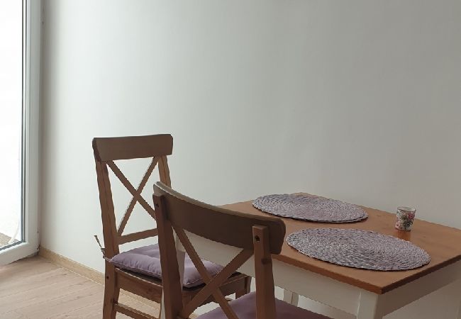 Studio in Jadranovo - Studioapartment in Jadranovo mit Balkon, Klimaanlage, W-LAN (3856-3) Studio in Jadranovo - Studioapartment in Jadranovo mit Balkon, Klimaanlage, W-LAN (3856-3)