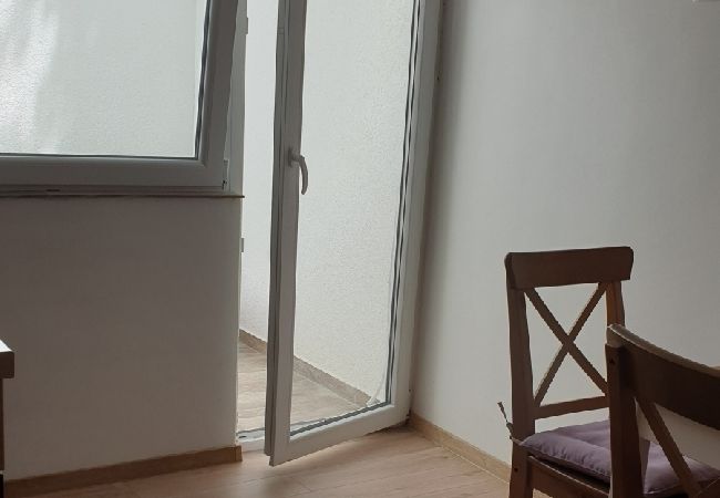 Studio in Jadranovo - Studioapartment in Jadranovo mit Balkon, Klimaanlage, W-LAN (3856-3) Studio in Jadranovo - Studioapartment in Jadranovo mit Balkon, Klimaanlage, W-LAN (3856-3)