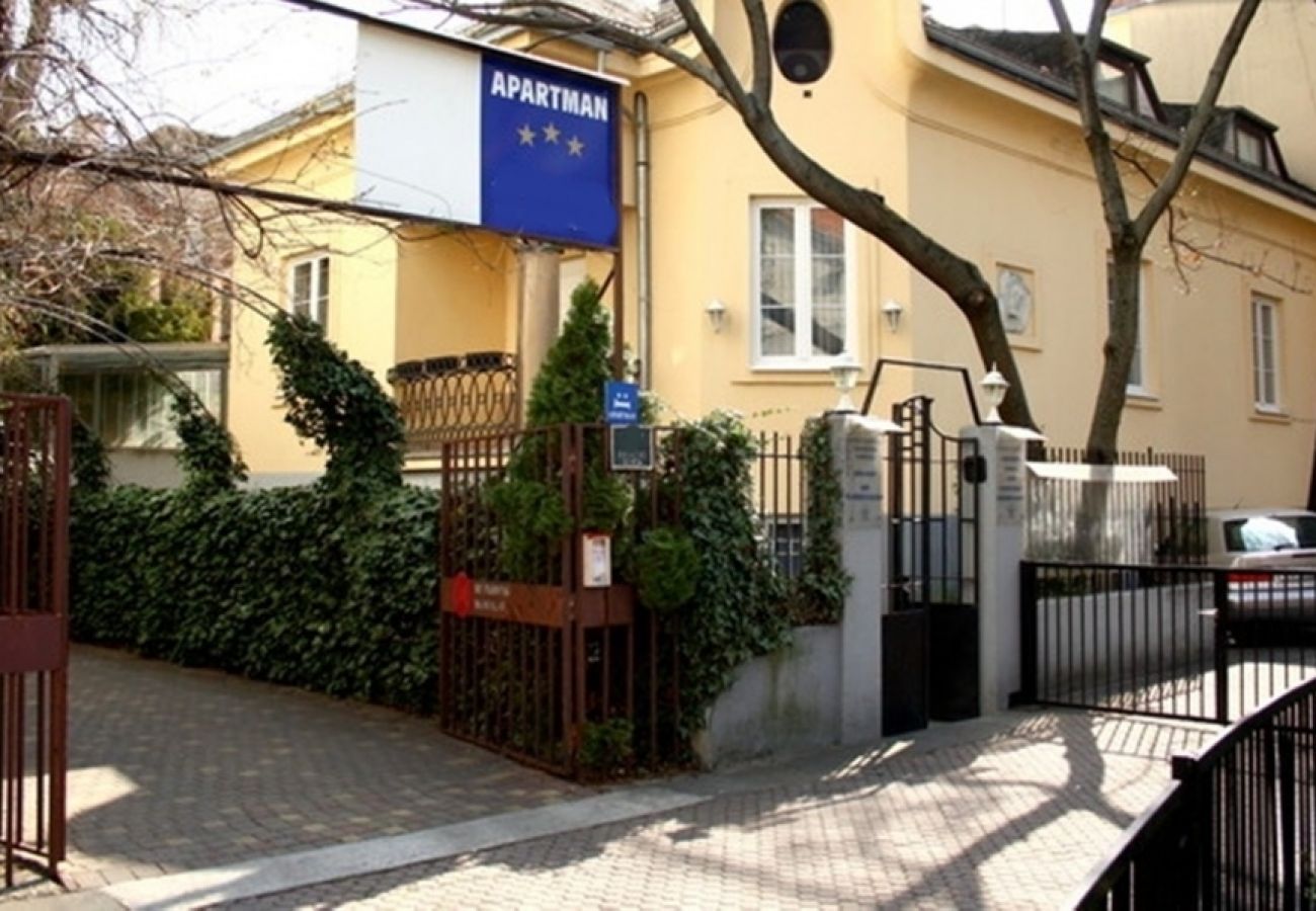 Ferienwohnung in Zagreb - Ferienwohnung in Zagreb mit Terrasse, Klimaanlage, W-LAN, Waschmaschine (3798-1)