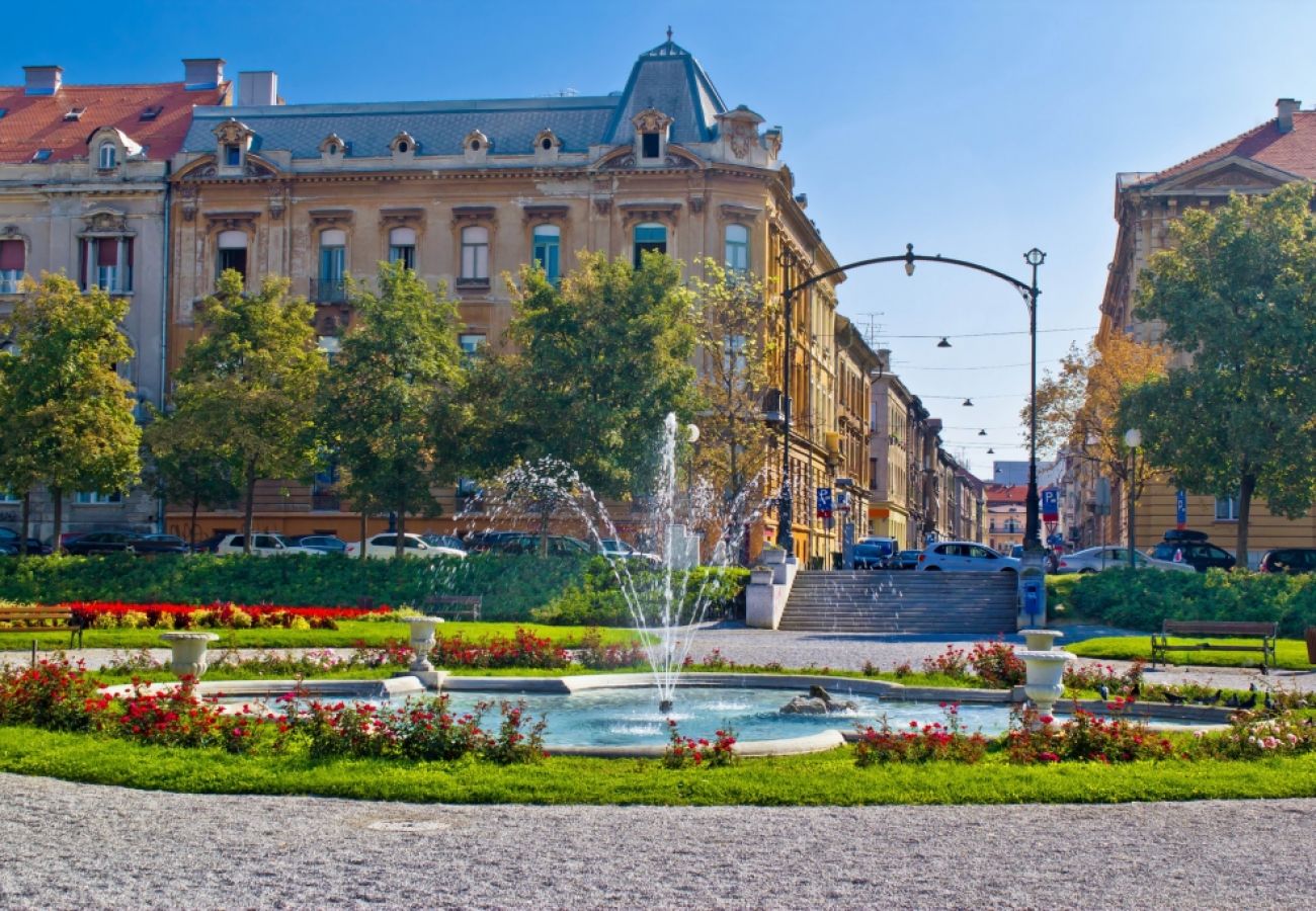 Ferienwohnung in Zagreb - Ferienwohnung in Zagreb mit Terrasse, Klimaanlage, W-LAN, Waschmaschine (3798-1)