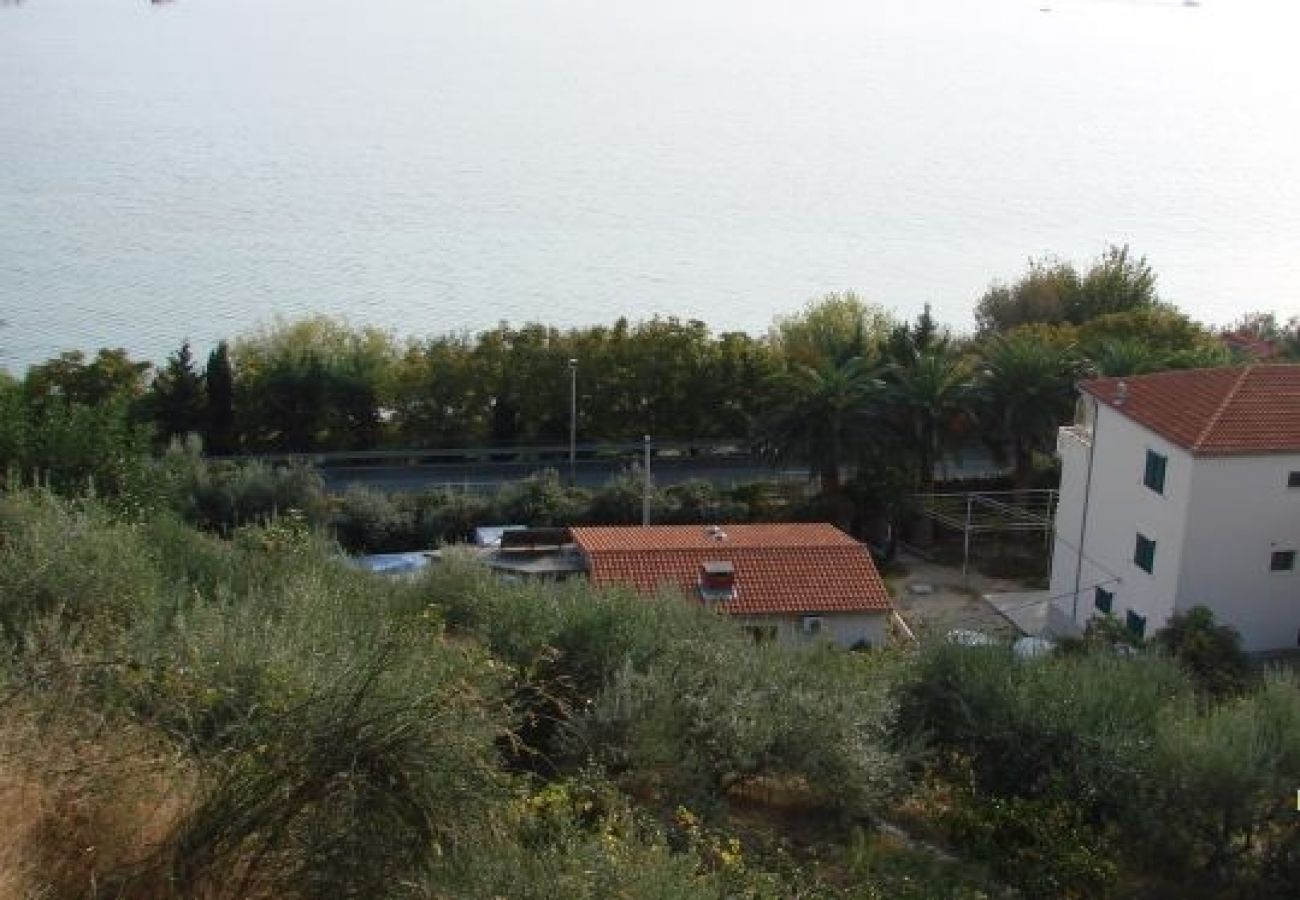 Ferienwohnung in Duce - Ferienwohnung in Duće mit Meerblick, Terrasse, Klimaanlage, W-LAN (4166-2)