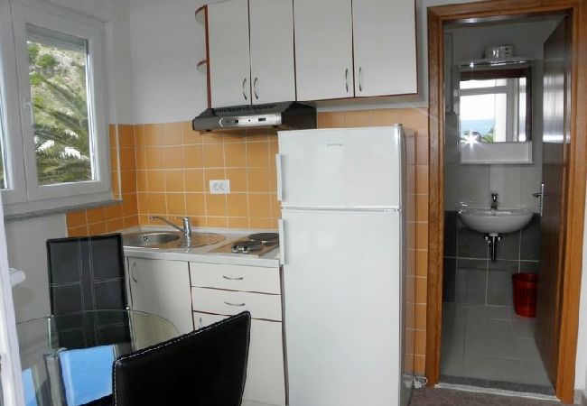 Ferienwohnung in Duce - Ferienwohnung in Duće mit Meerblick, Balkon, Klimaanlage, W-LAN (4166-5) Ferienwohnung in Duce - Ferienwohnung in Duće mit Meerblick, Balkon, Klimaanlage, W-LAN (4166-5)