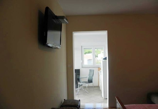 Ferienwohnung in Duce - Ferienwohnung in Duće mit Meerblick, Balkon, Klimaanlage, W-LAN (4166-5) Ferienwohnung in Duce - Ferienwohnung in Duće mit Meerblick, Balkon, Klimaanlage, W-LAN (4166-5)