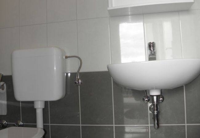 Ferienwohnung in Duce - Ferienwohnung in Duće mit Meerblick, Balkon, Klimaanlage, W-LAN (4166-5) Ferienwohnung in Duce - Ferienwohnung in Duće mit Meerblick, Balkon, Klimaanlage, W-LAN (4166-5)