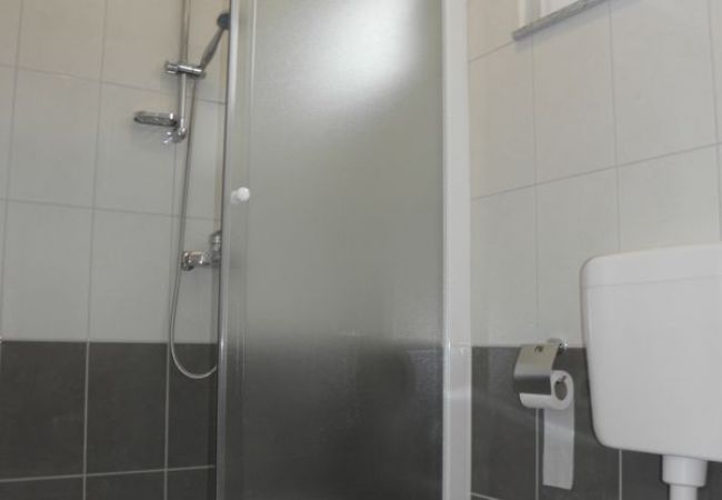 Ferienwohnung in Duce - Ferienwohnung in Duće mit Meerblick, Balkon, Klimaanlage, W-LAN (4166-5) Ferienwohnung in Duce - Ferienwohnung in Duće mit Meerblick, Balkon, Klimaanlage, W-LAN (4166-5)