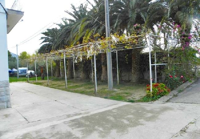 Ferienwohnung in Duce - Ferienwohnung in Duće mit Meerblick, Loggia, Klimaanlage, W-LAN (4166-7) Ferienwohnung in Duce - Ferienwohnung in Duće mit Meerblick, Loggia, Klimaanlage, W-LAN (4166-7)
