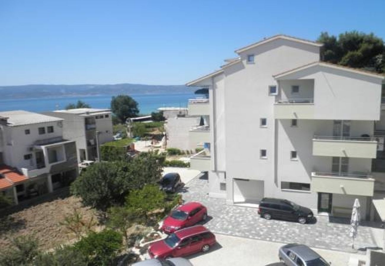 Ferienwohnung in Duce - Ferienwohnung in Duće mit Terrasse, Klimaanlage, W-LAN, Waschmaschine (4173-4)