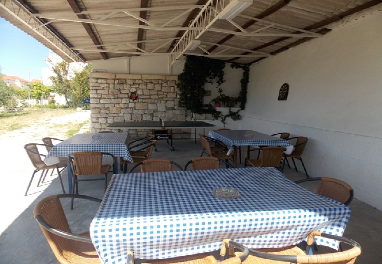 Ferienwohnung in Duce - Ferienwohnung in Duće mit Meerblick, Balkon, Klimaanlage, W-LAN (4174-1)