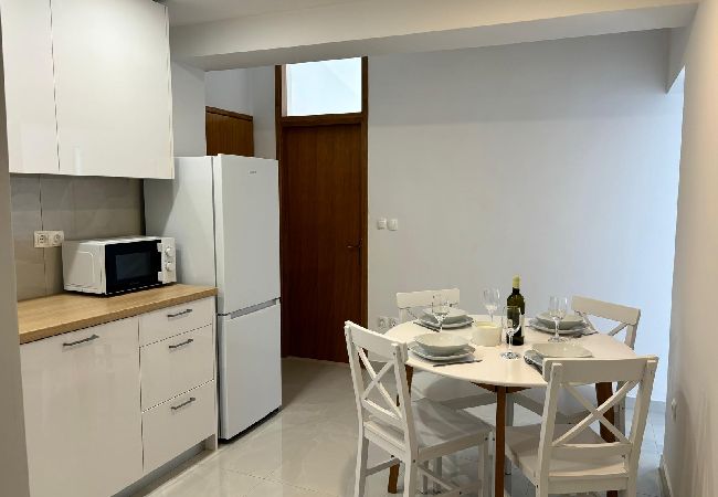 Ferienwohnung in Duce - Ferienwohnung in Duće mit Meerblick, Balkon, Klimaanlage, W-LAN (4174-8) Ferienwohnung in Duce - Ferienwohnung in Duće mit Meerblick, Balkon, Klimaanlage, W-LAN (4174-8)